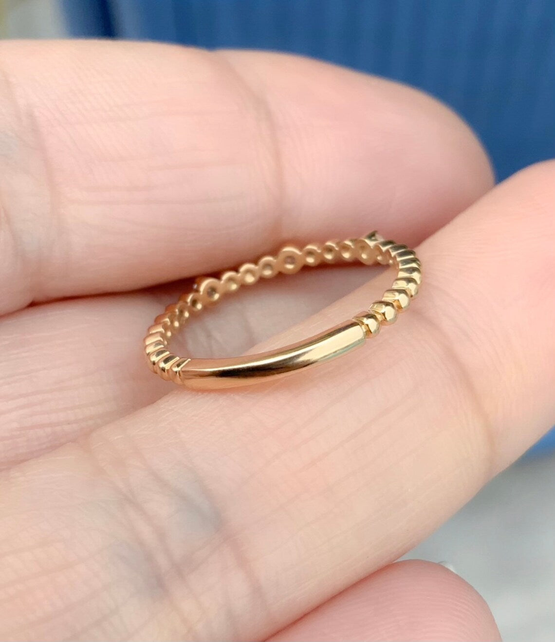 Beaded Wedding Band with 3 Natural Diamonds/ 3-Stone Plain Bubble Band/ Delicate Thin Beaded Minimalist Stacking Ring/Solid Gold or Platinum