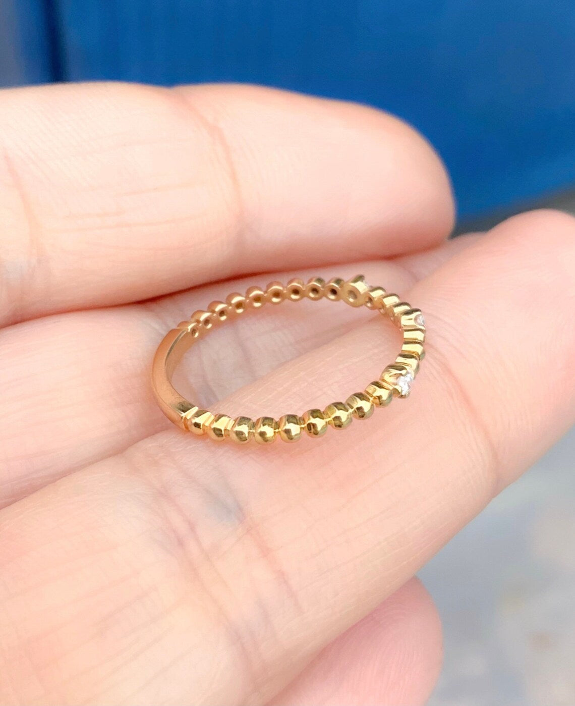 Beaded Wedding Band with 3 Natural Diamonds/ 3-Stone Plain Bubble Band/ Delicate Thin Beaded Minimalist Stacking Ring/Solid Gold or Platinum