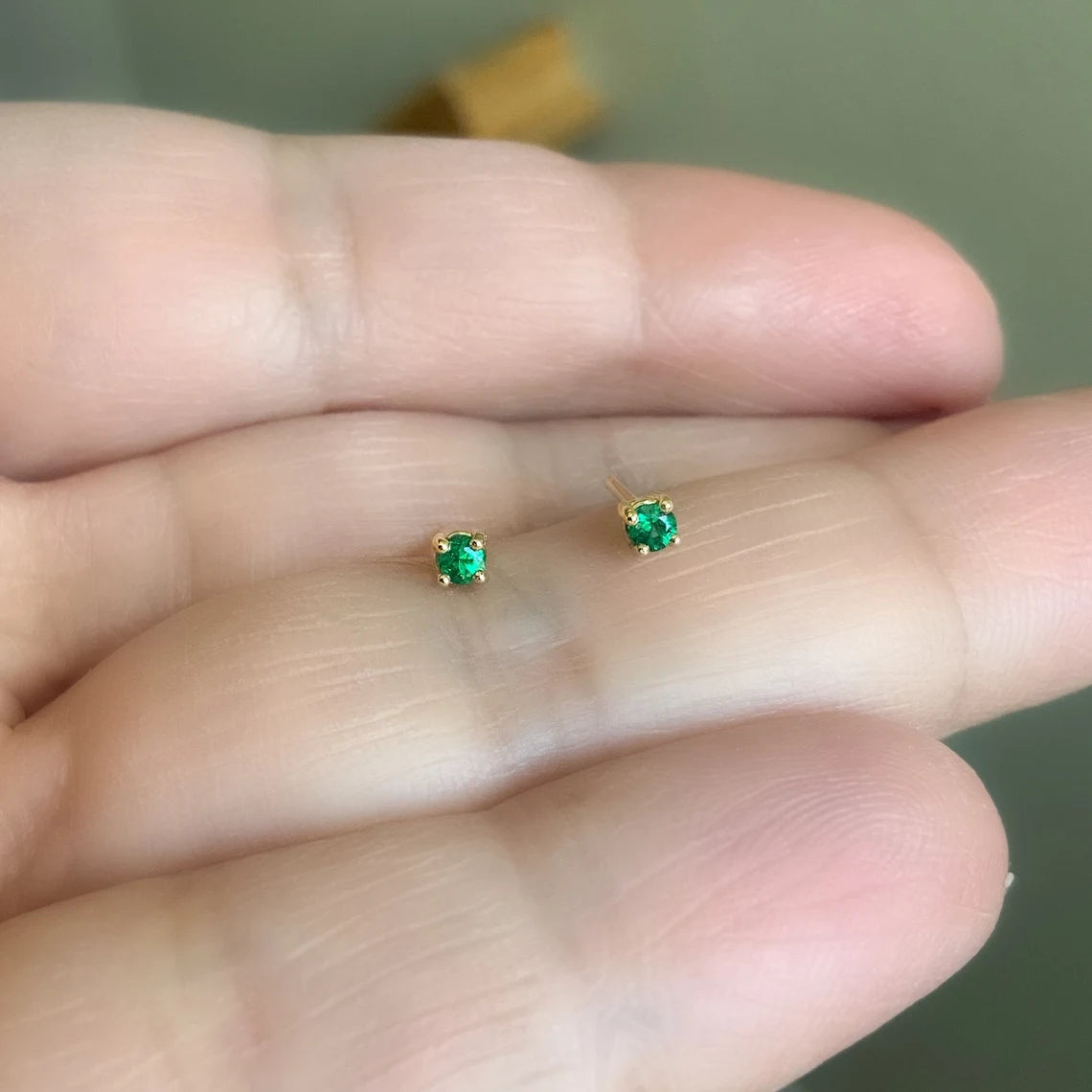 Gold Stud Earring 2.5m SINGLE PAIR Emerald Diamond Garnet Amethyst Aquamarine Alexandrite Ruby Peridot Sapphire Tourmaline Citrine Tanzanite