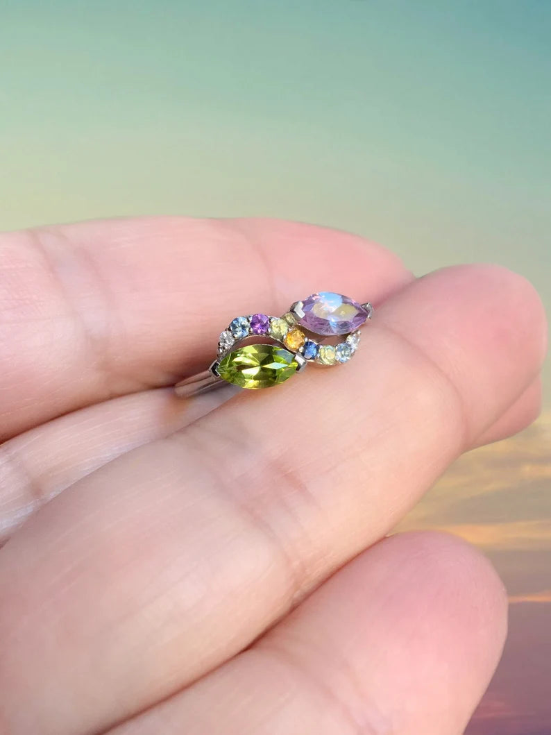 Mother's Ring/ 2 Stone Personalized Family Birthstone Ring/ Infinity Multi Stone Ring with Marquise Peridot & Alexandrite/ Big Family Ring