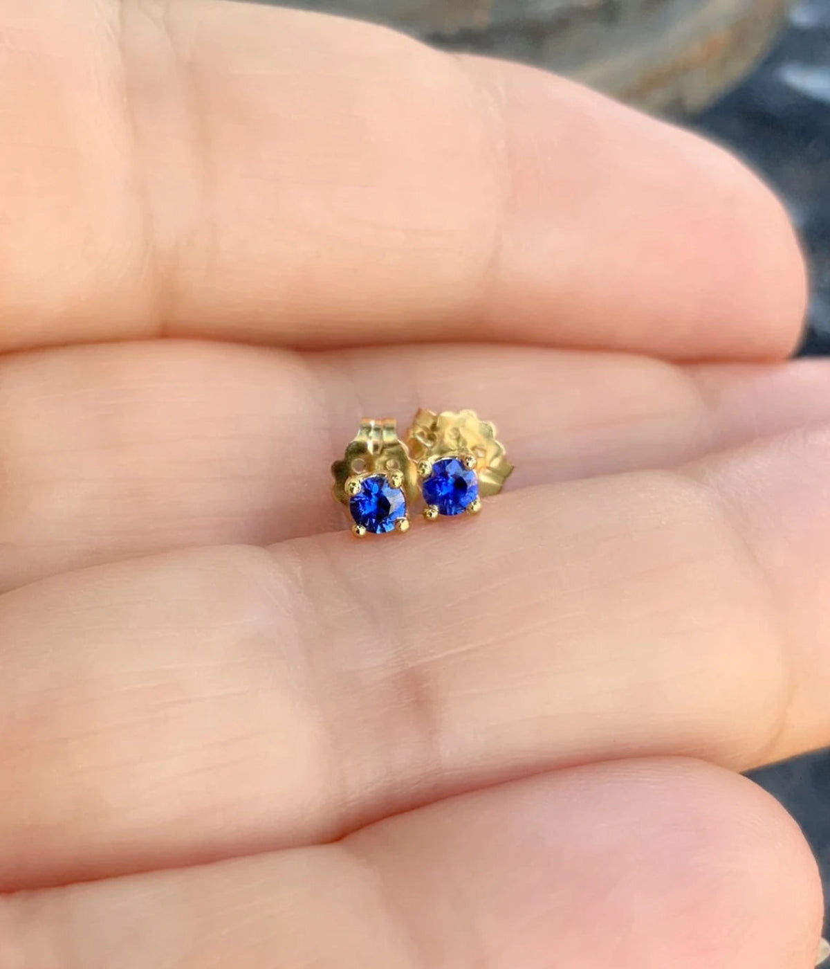 Blue Sapphire Stud Earring 2.5m SINGLE or PAIR Peridot Diamond Garnet Amethyst Aquamarine Emerald Alexandrite Ruby Tourmaline Citrine Tanzan