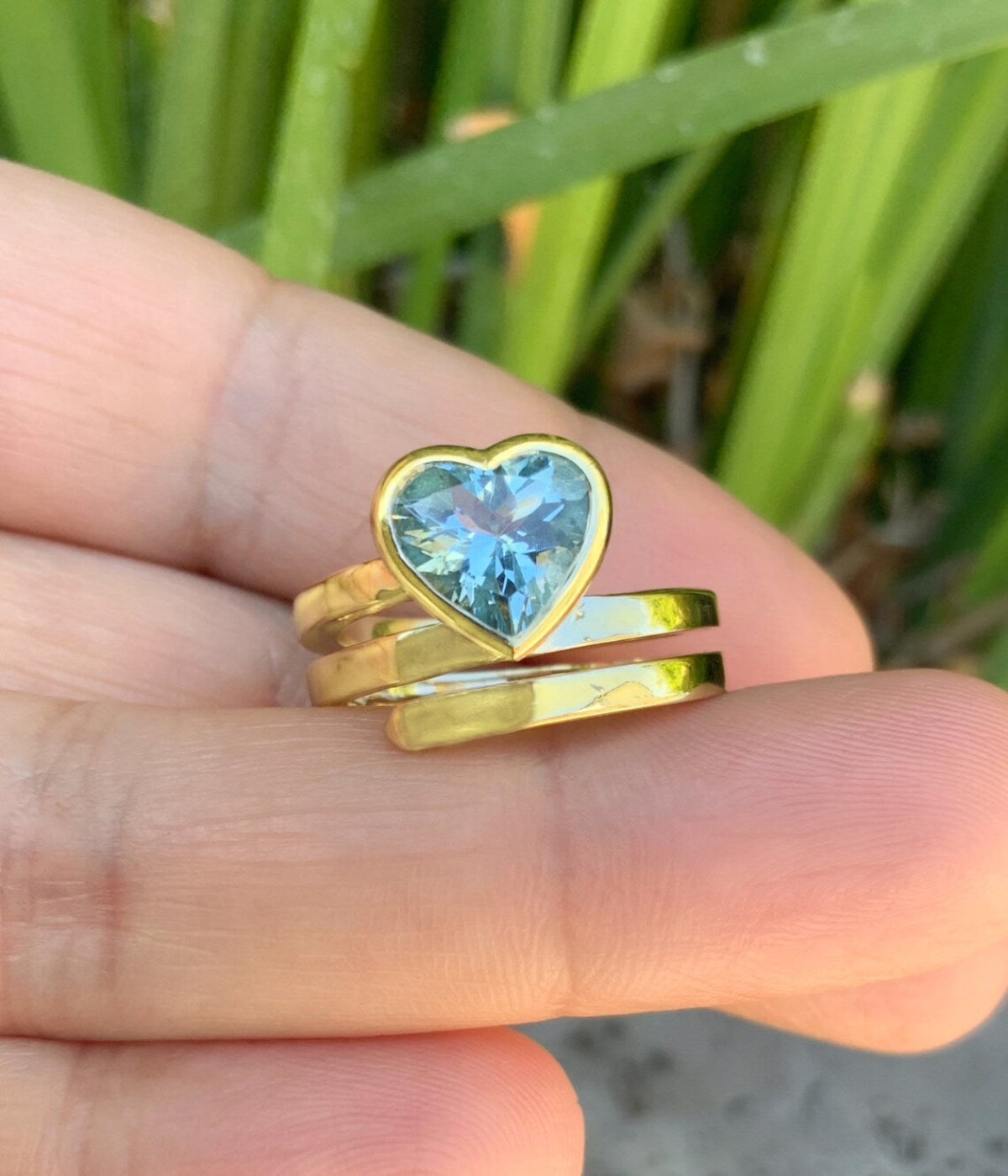 Solid Gold Aquamarine Heart Ring - Spiral Bezel Setting (14K/18K or Platinum)