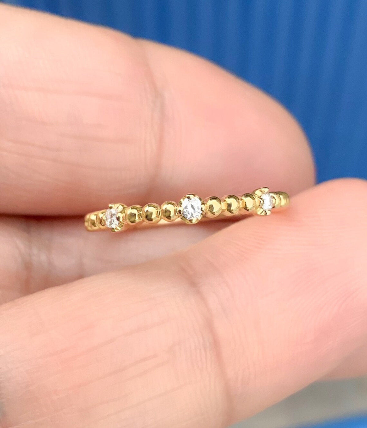 Beaded Wedding Band with 3 Natural Diamonds/ 3-Stone Plain Bubble Band/ Delicate Thin Beaded Minimalist Stacking Ring/Solid Gold or Platinum