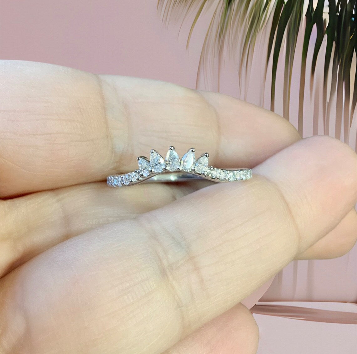 Curved Wedding Band/ Pear Shape Lab Grown Diamond Crown Tracer Layering Stack Ring/ Nesting Enhancer Matching Band/ Contour Shadow Wrap Band